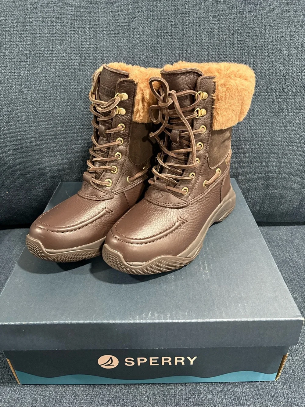 NIB- Women’s Sperry Dakota Mid Winter Boot, Leather, Waterproof, Size 5